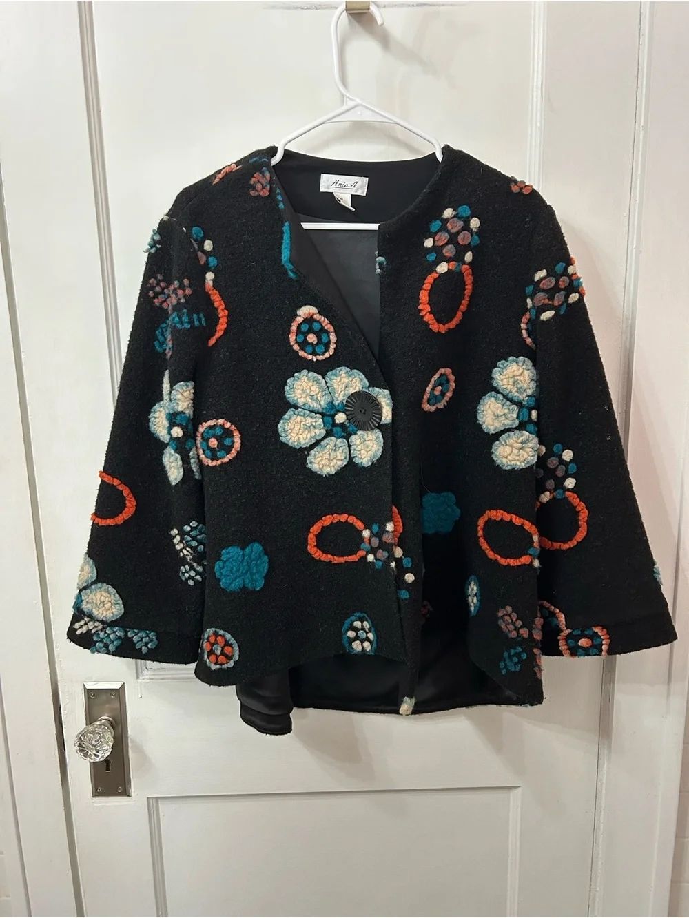 Black Floral Embroidered Women's Wool Jacket